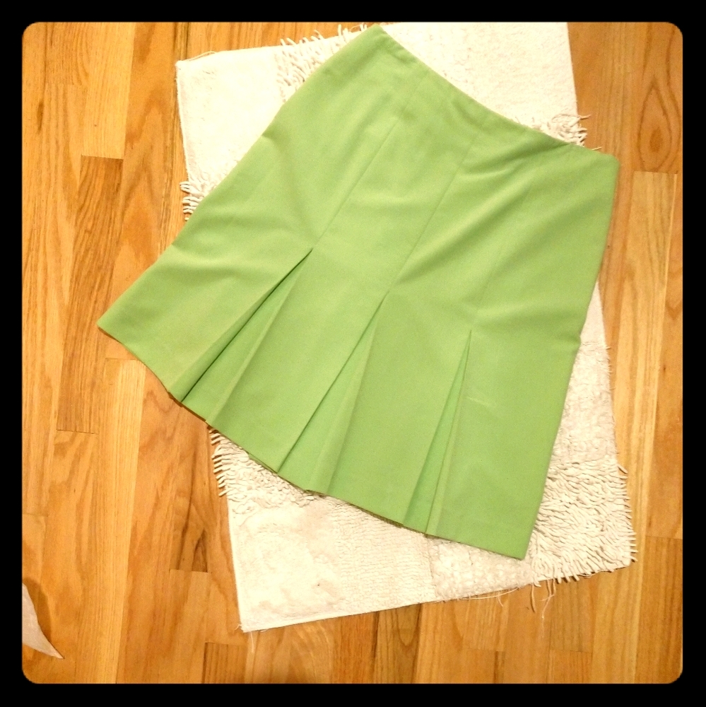 Vintage Mint Green Pleated Skirt Size 8